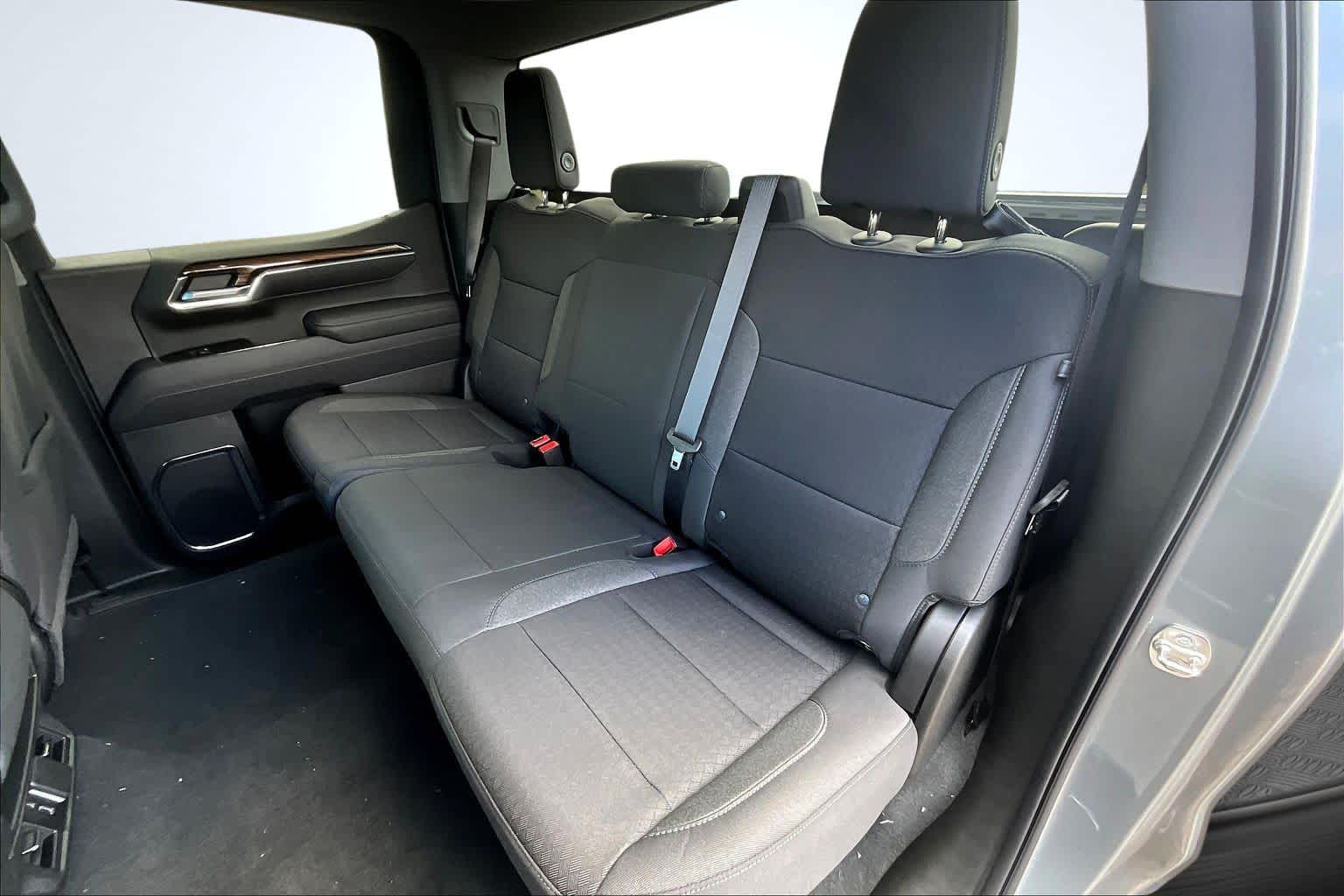 2026 Chevrolet Silverado 1500 LT - 9