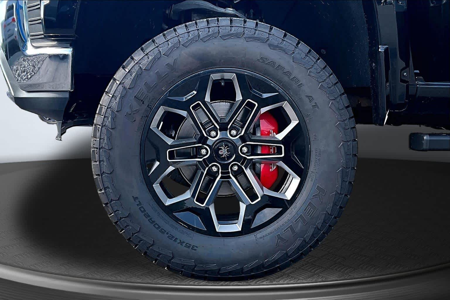 2019 Chevrolet Silverado 1500 LTZ - 8