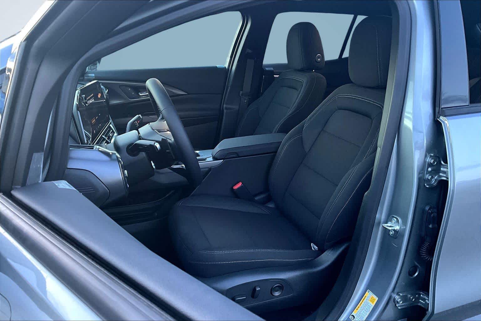 2026 Chevrolet Equinox EV LT1 w/PCY - 8