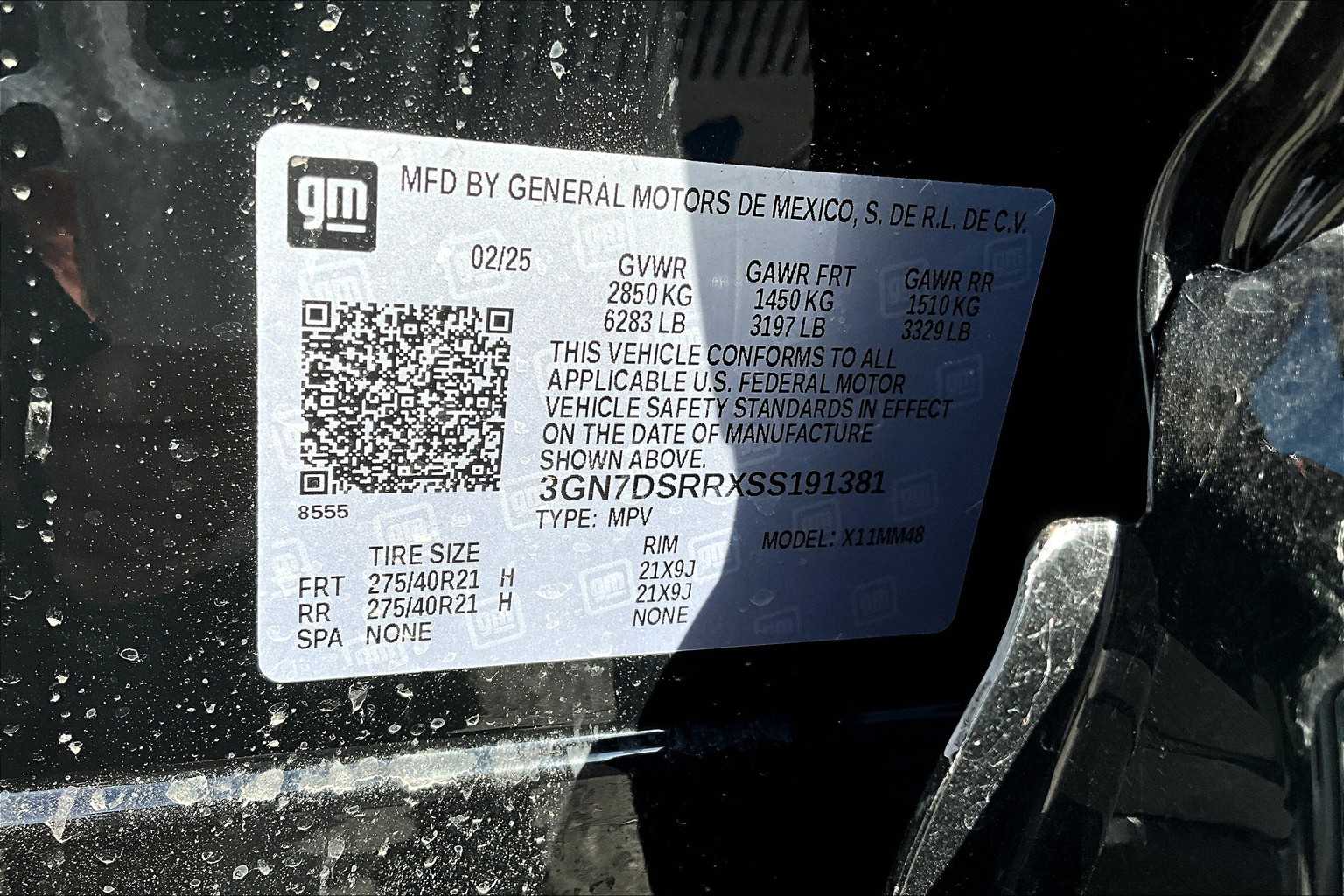 2025 Chevrolet Equinox EV RS Black at James Chevrolet