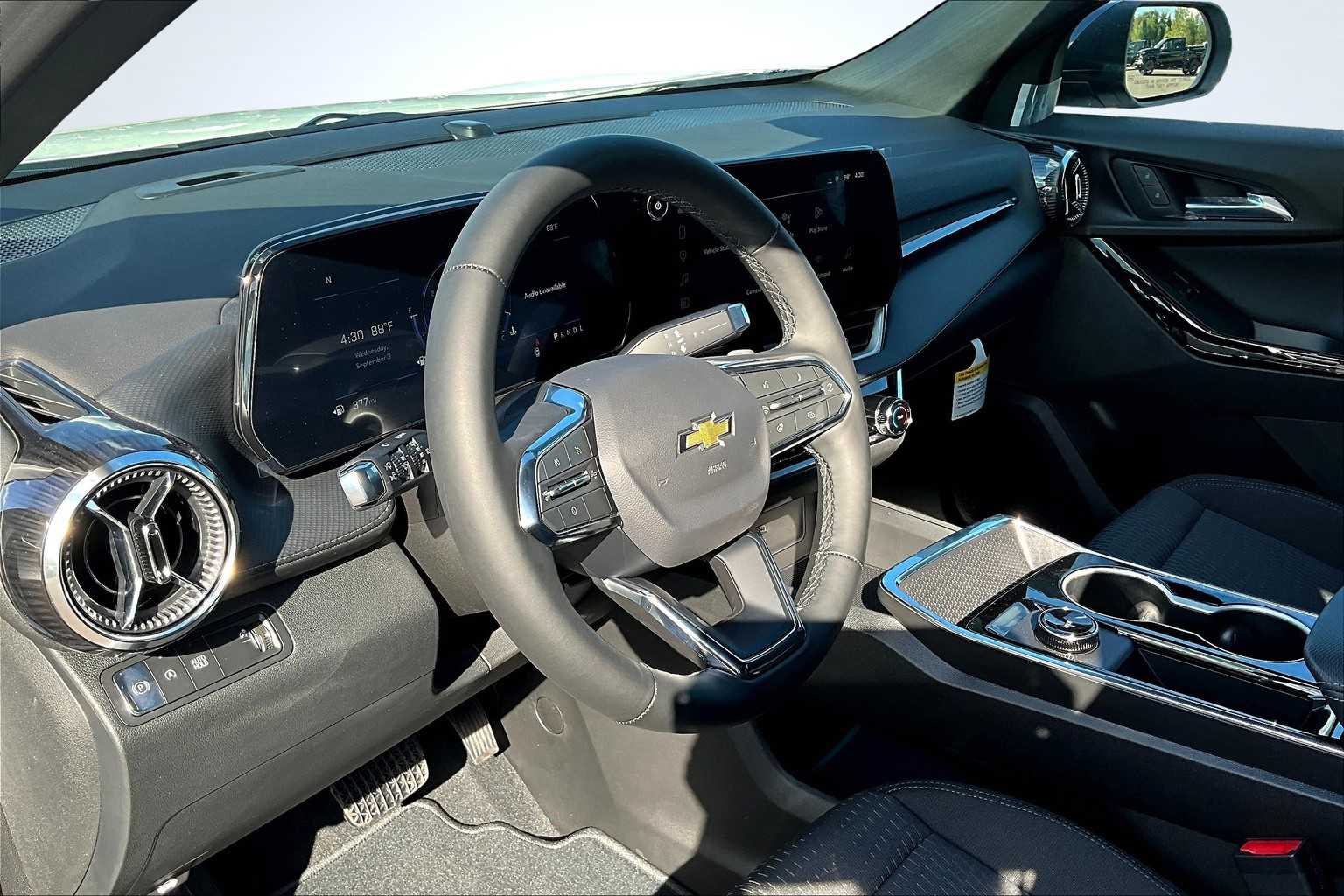 2026 Chevrolet Equinox FWD LT - 5