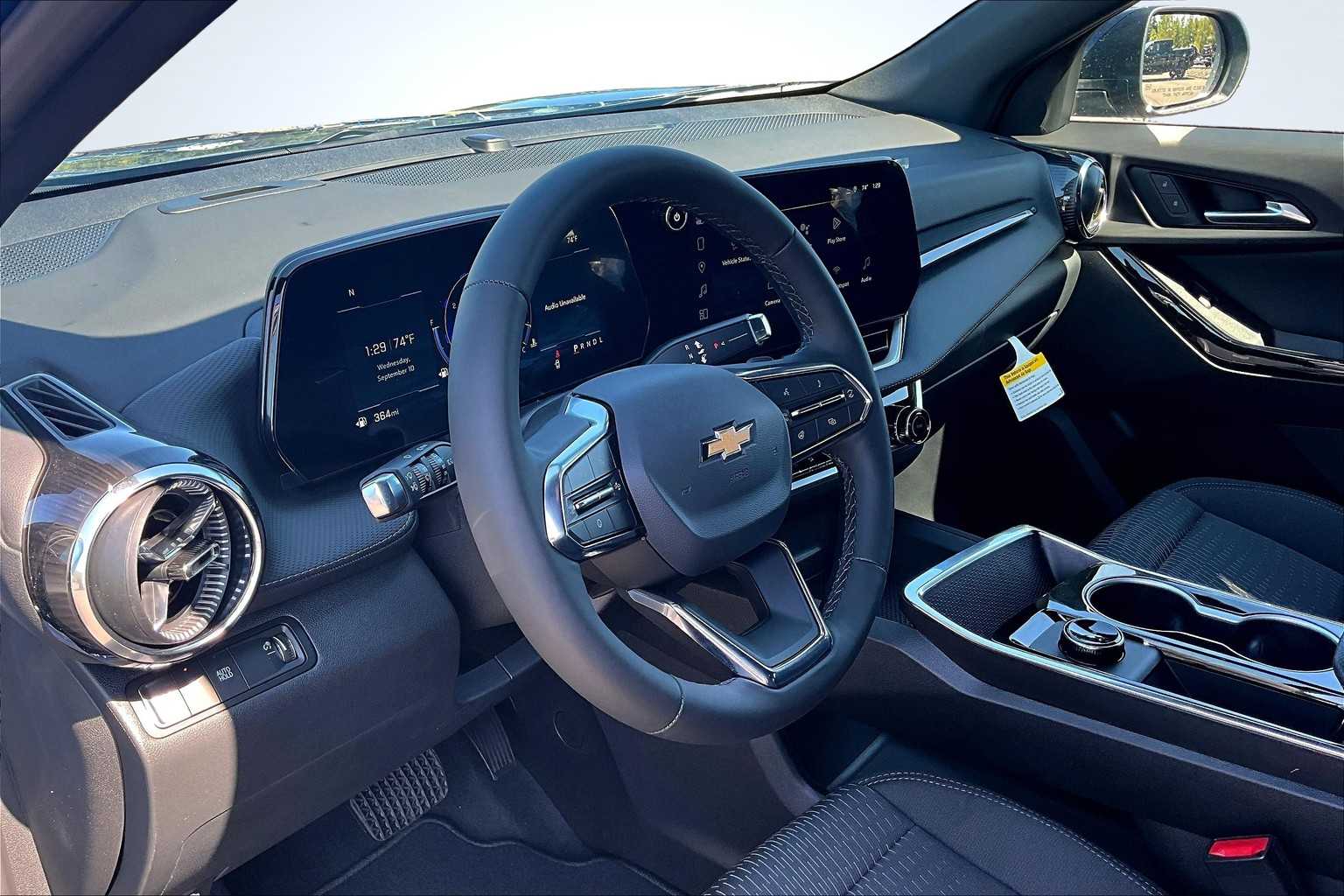 2026 Chevrolet Equinox FWD LT - 5