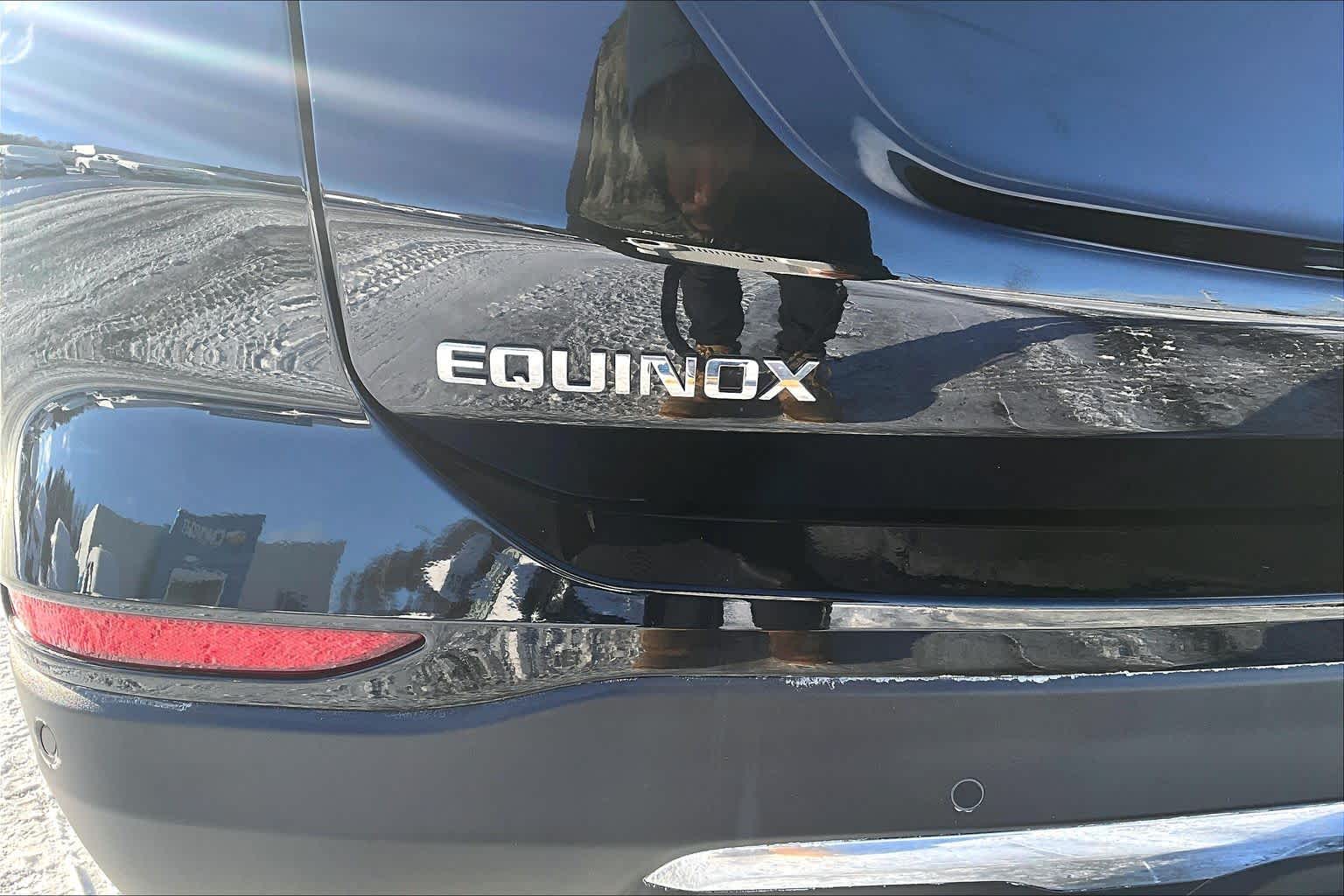 2024 Chevrolet Equinox LT Mosaic Black Metallic at James Chevrolet