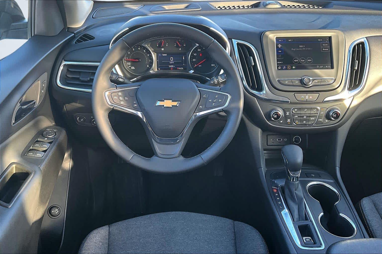 2024 Chevrolet Equinox LT Mosaic Black Metallic at James Chevrolet