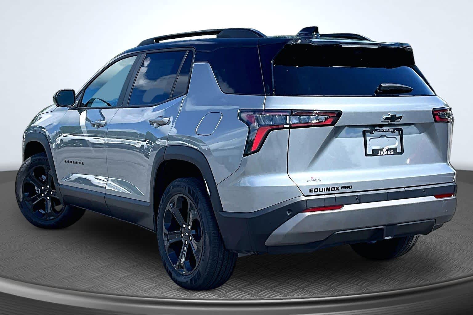2026 Chevrolet Equinox AWD LT - 2