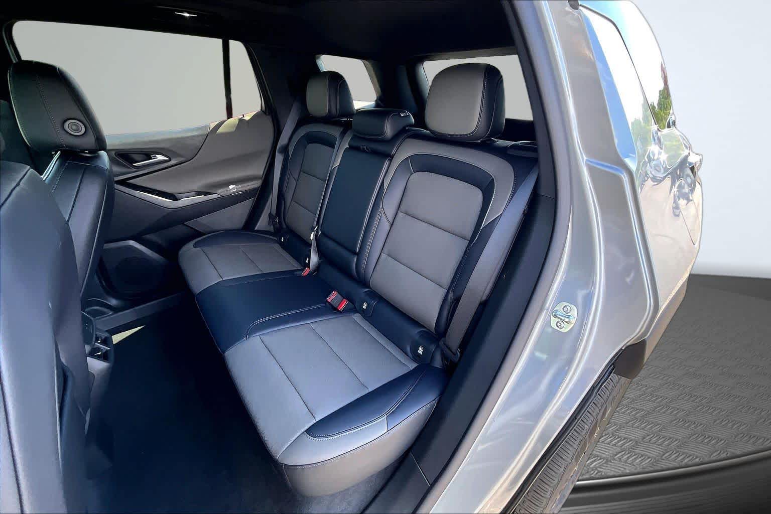 2026 Chevrolet Equinox AWD LT - 9