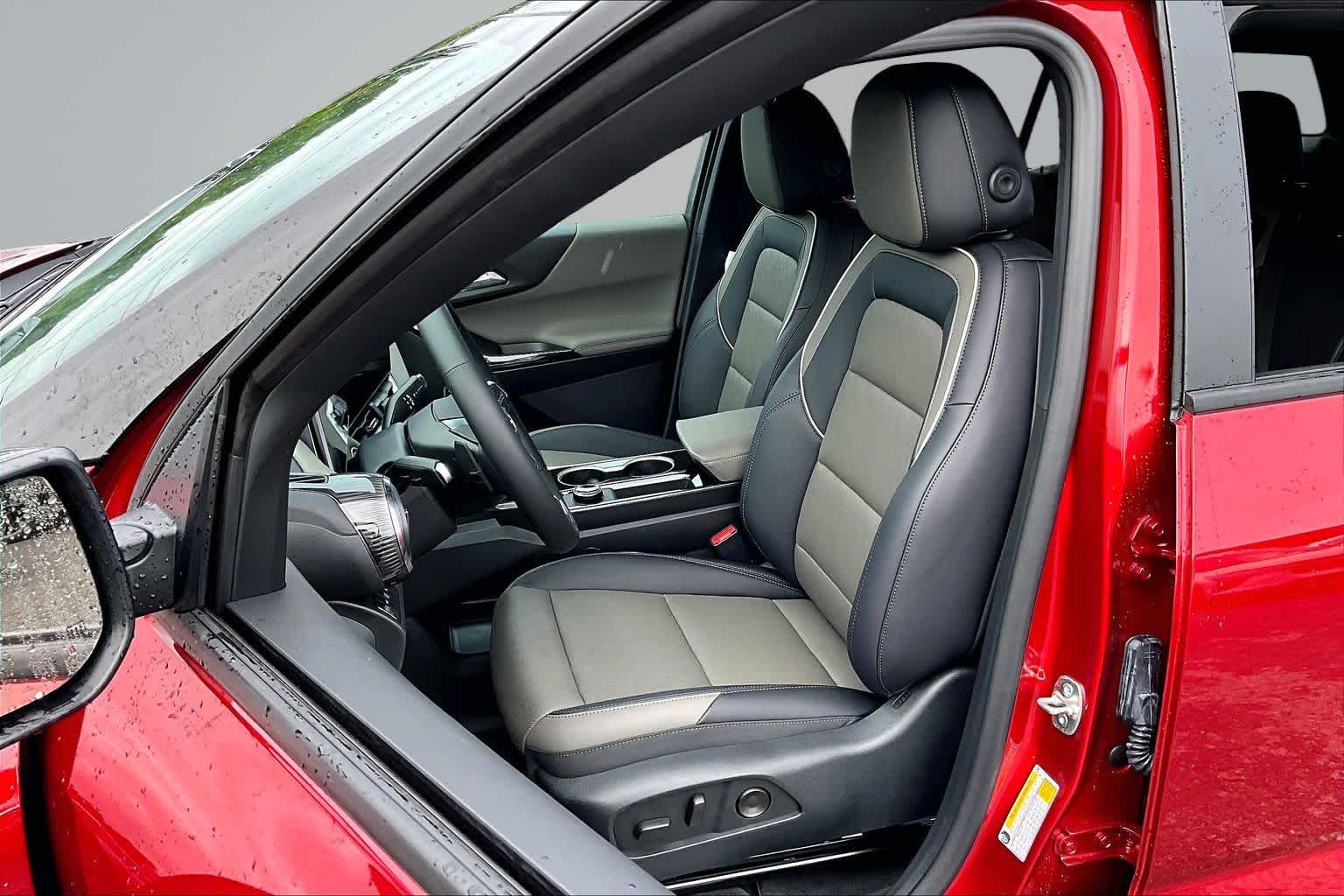 2026 Chevrolet Equinox AWD LT - 8