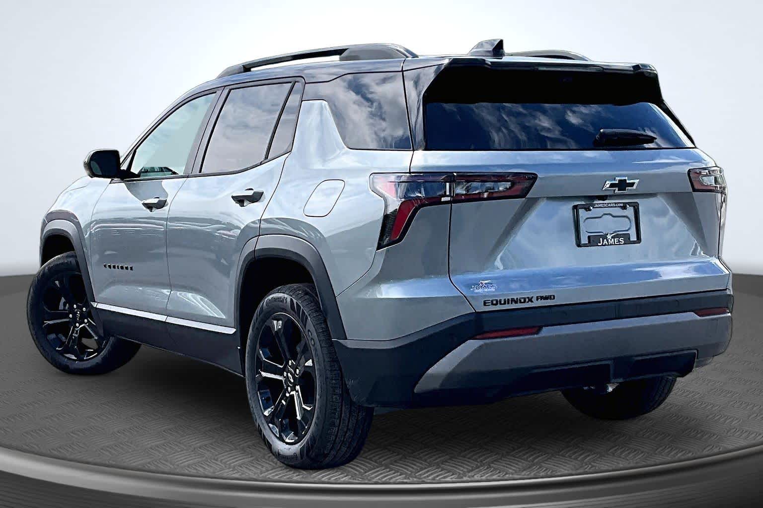 2026 Chevrolet Equinox AWD LT - 2