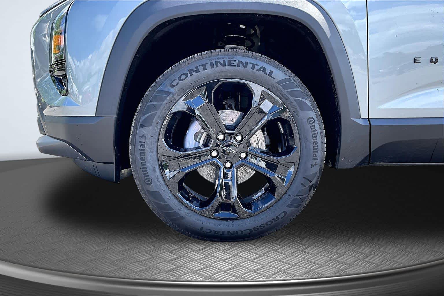 2026 Chevrolet Equinox AWD LT - 11