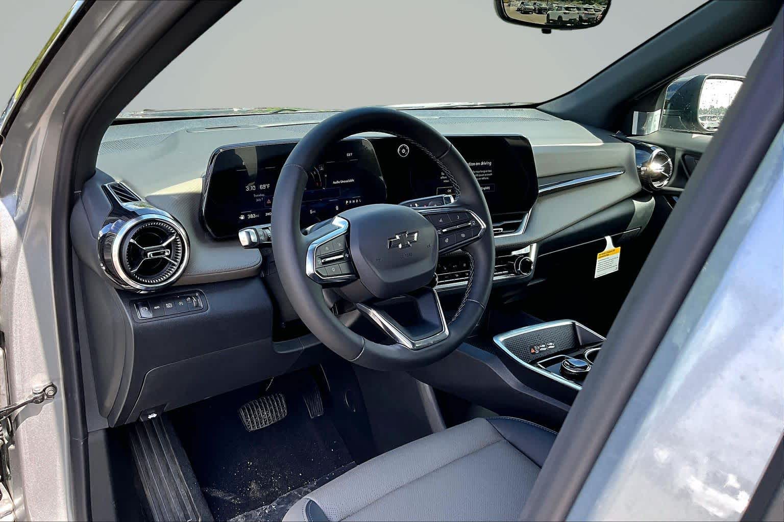 2026 Chevrolet Equinox AWD LT - 5