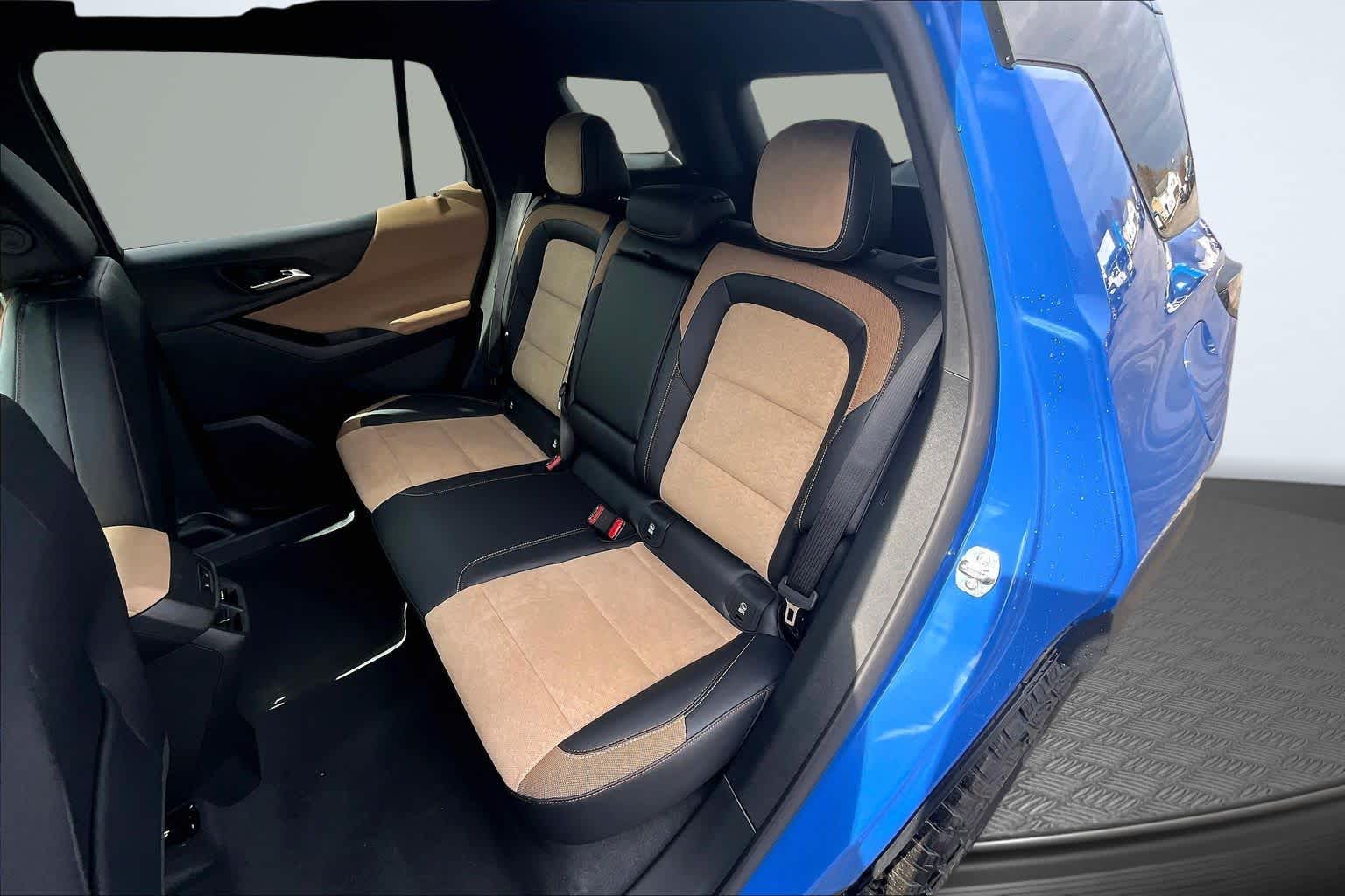 2026 Chevrolet Equinox AWD ACTIV REEF BLUE METALLIC at James Chevrolet