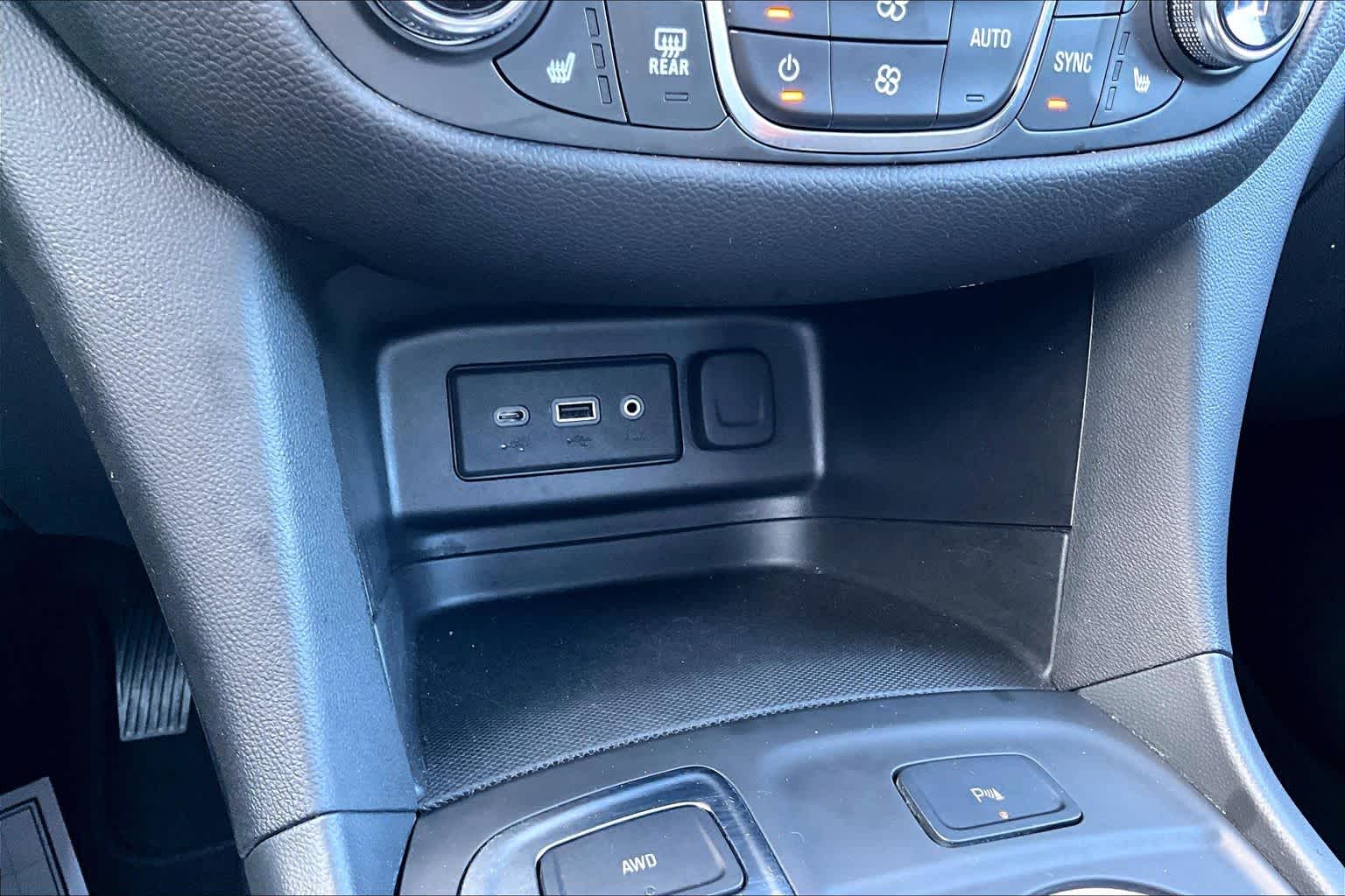 2024 Chevrolet Equinox LT Mosaic Black Metallic at James Chevrolet