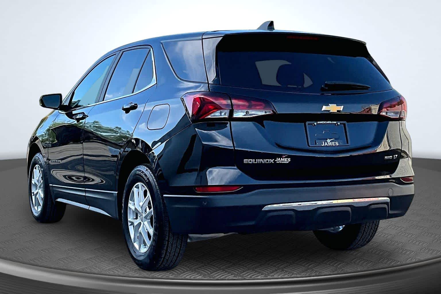 2024 Chevrolet Equinox LT Mosaic Black Metallic at James Chevrolet