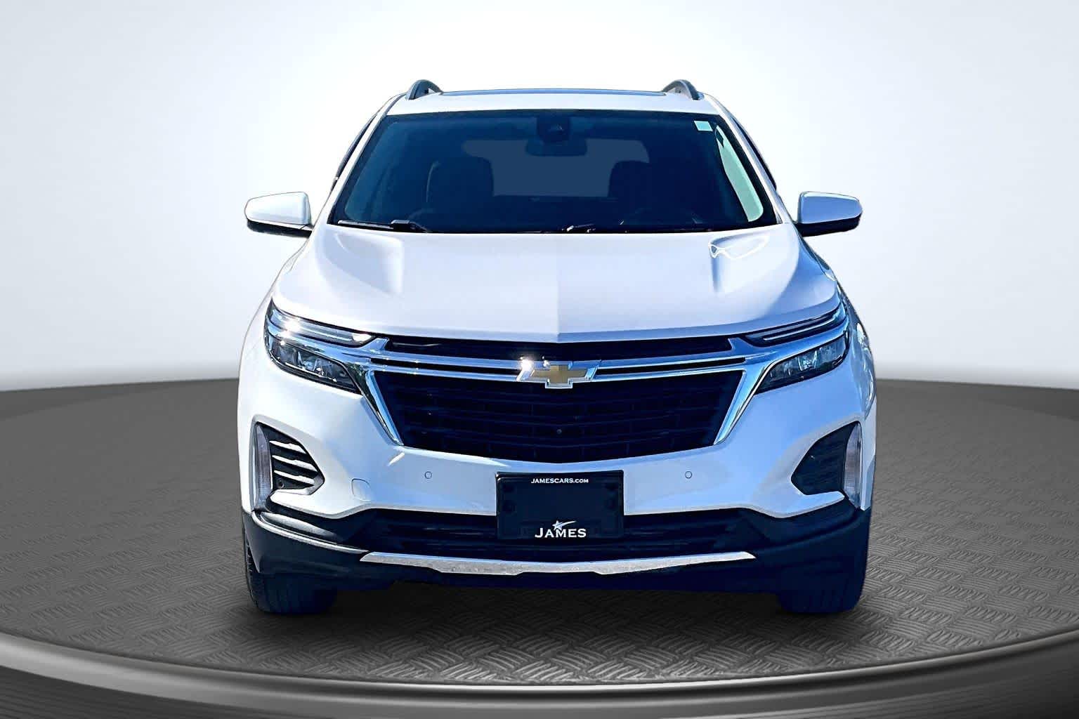 2022 Chevrolet Equinox LT - 3