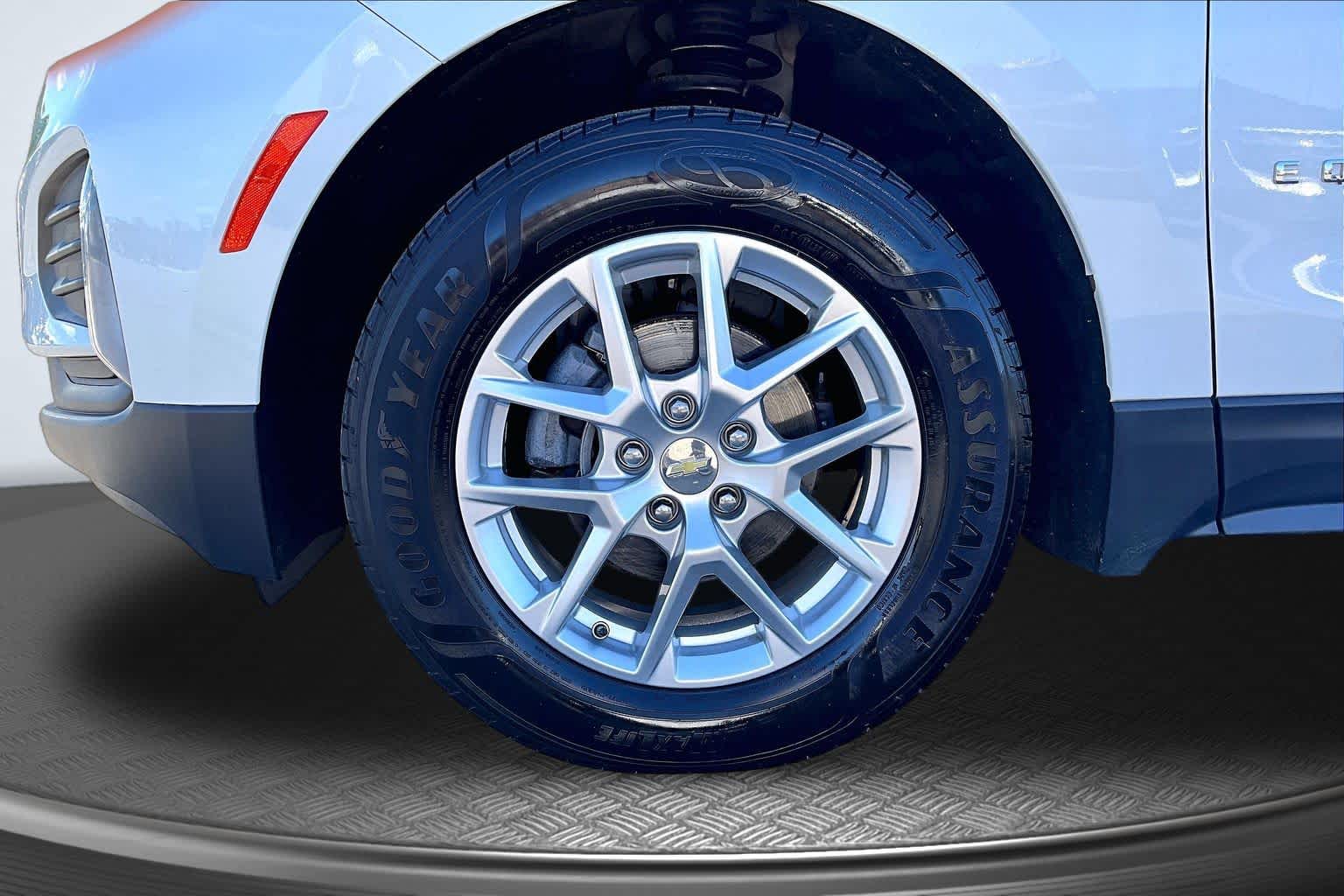 2022 Chevrolet Equinox LT - 8