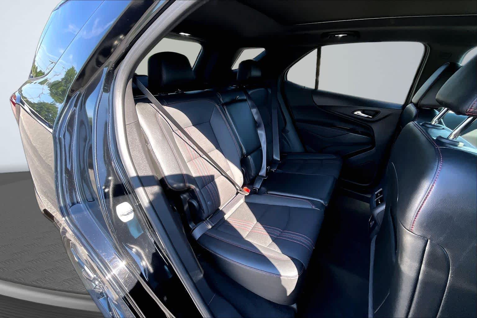 2023 Chevrolet Equinox RS Mosaic Black Metallic at James Chevrolet