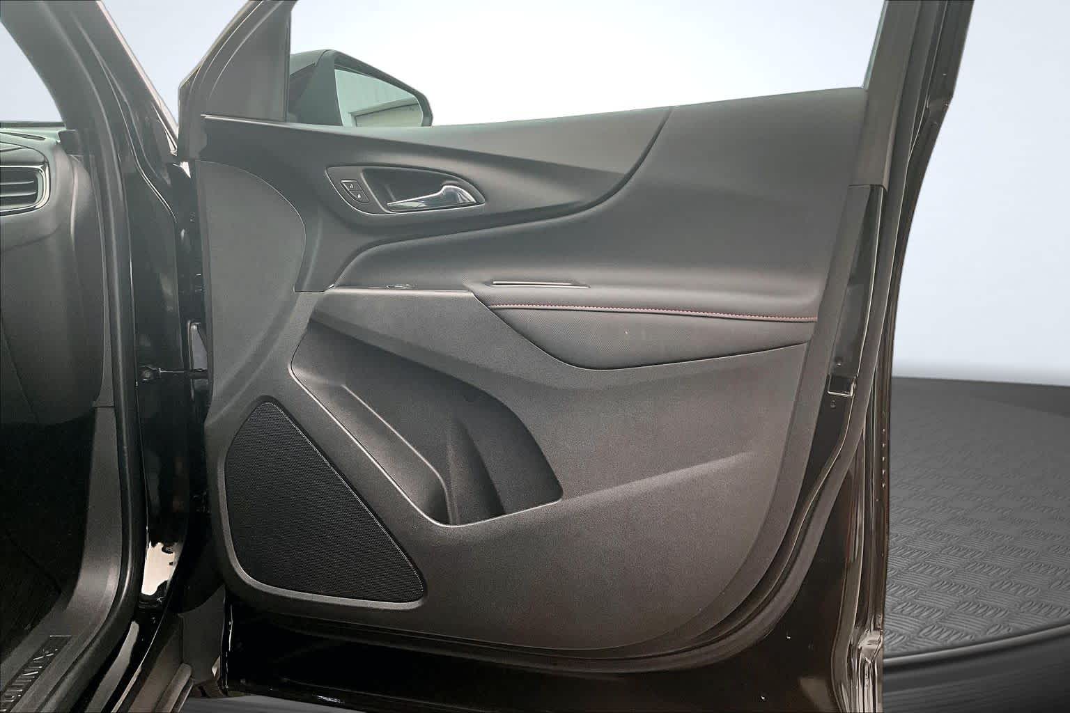 2023 Chevrolet Equinox RS Mosaic Black Metallic at James Chevrolet