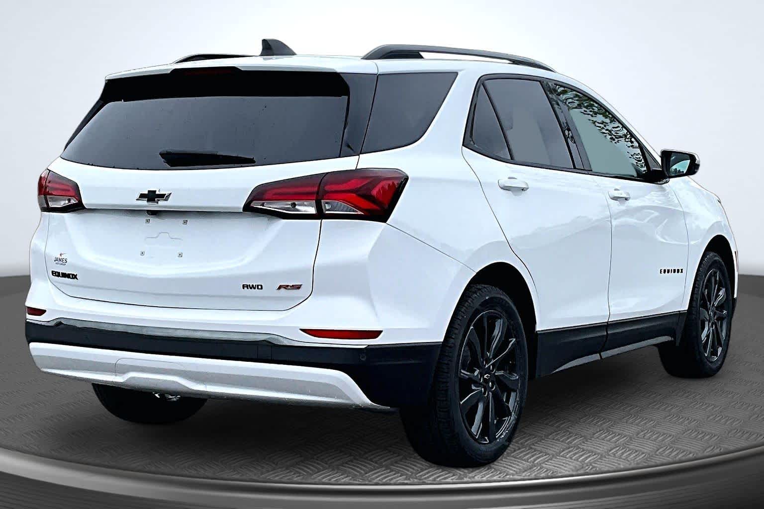 2023 Chevrolet Equinox RS Summit White at Mangino Chevrolet