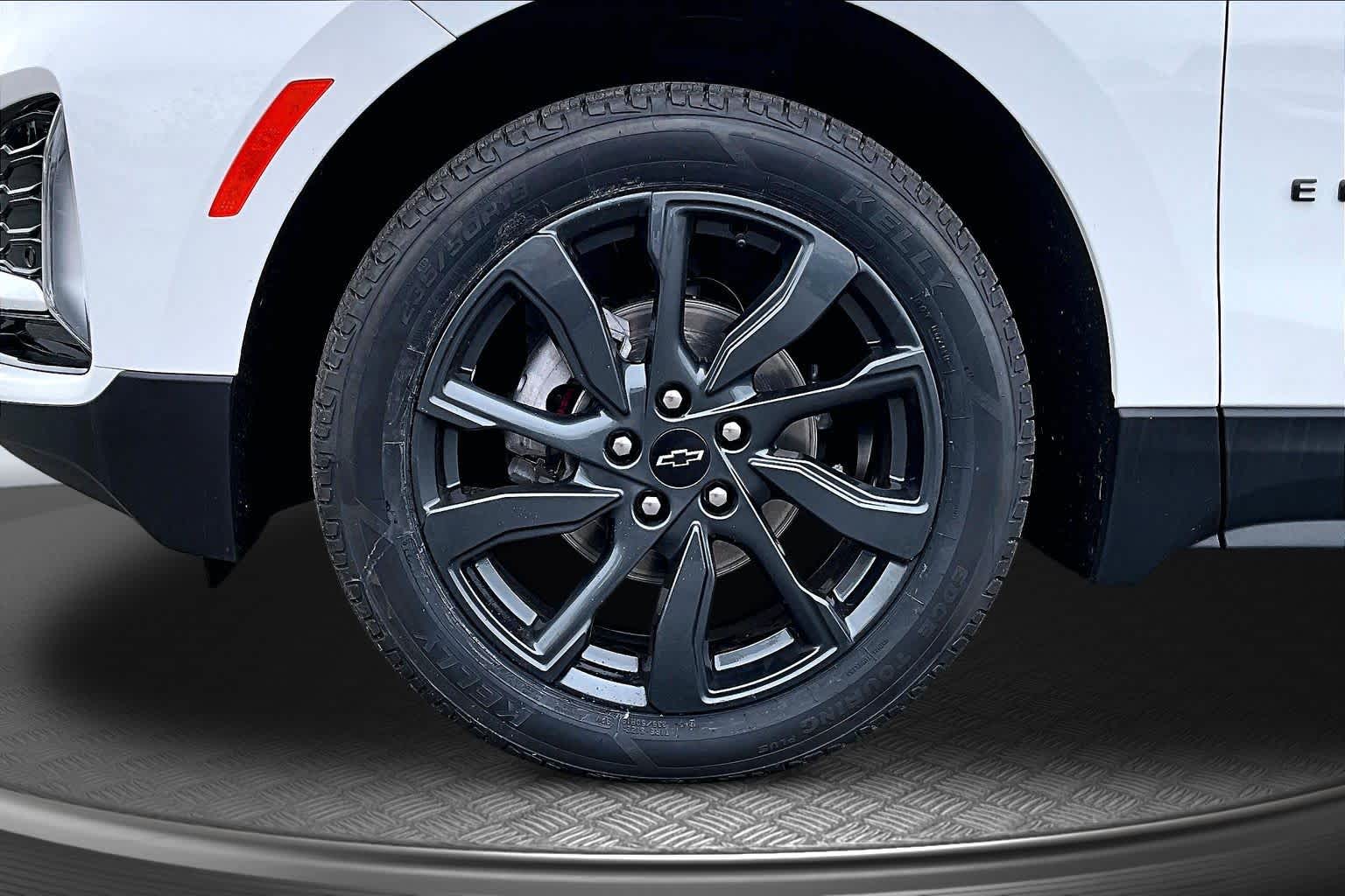 2023 Chevrolet Equinox RS Summit White at Mangino Chevrolet
