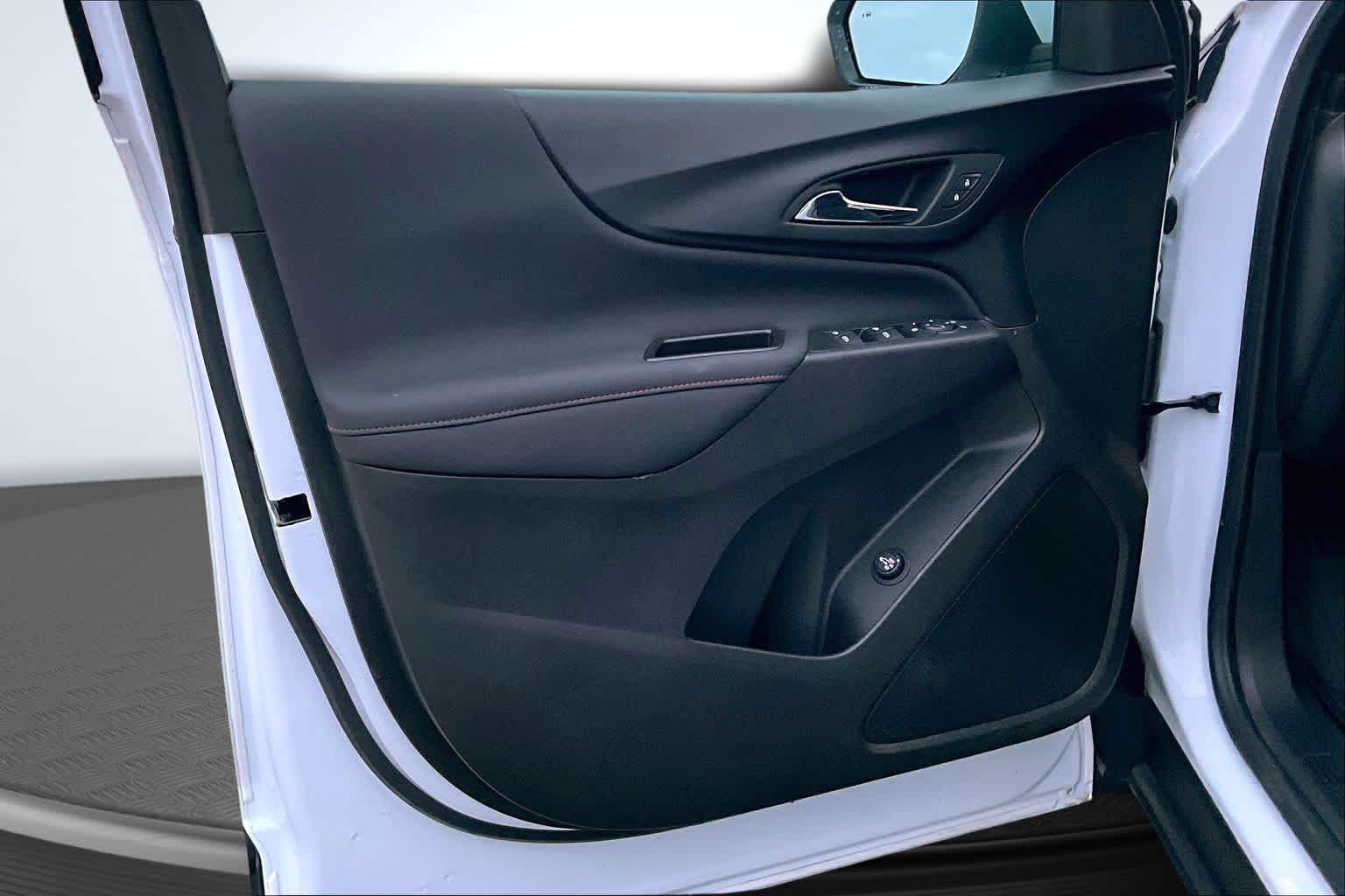 2024 Chevrolet Equinox RS Summit White at James Chevrolet