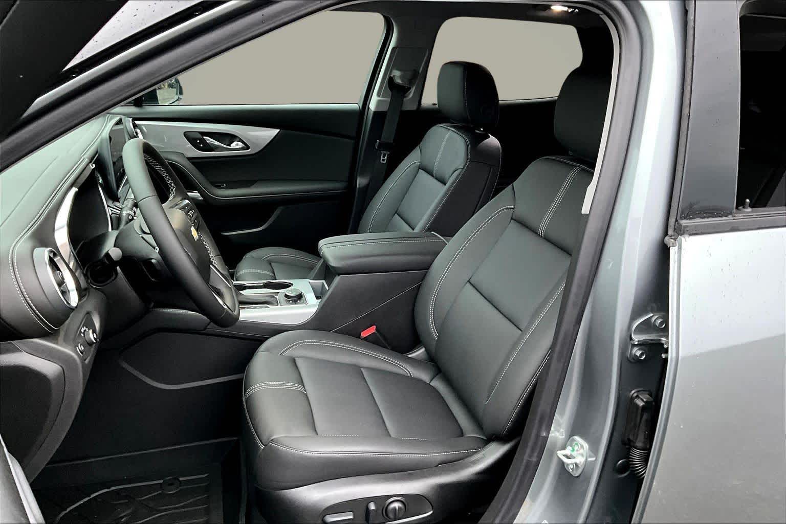 2025 Chevrolet Blazer LT - 8