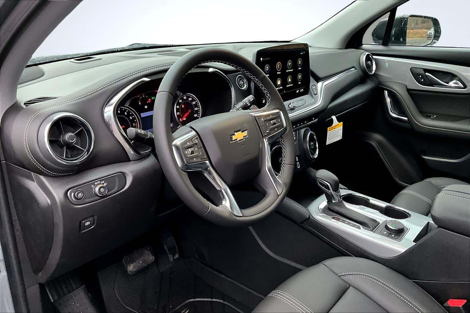 2025 Chevrolet Blazer LT - 5