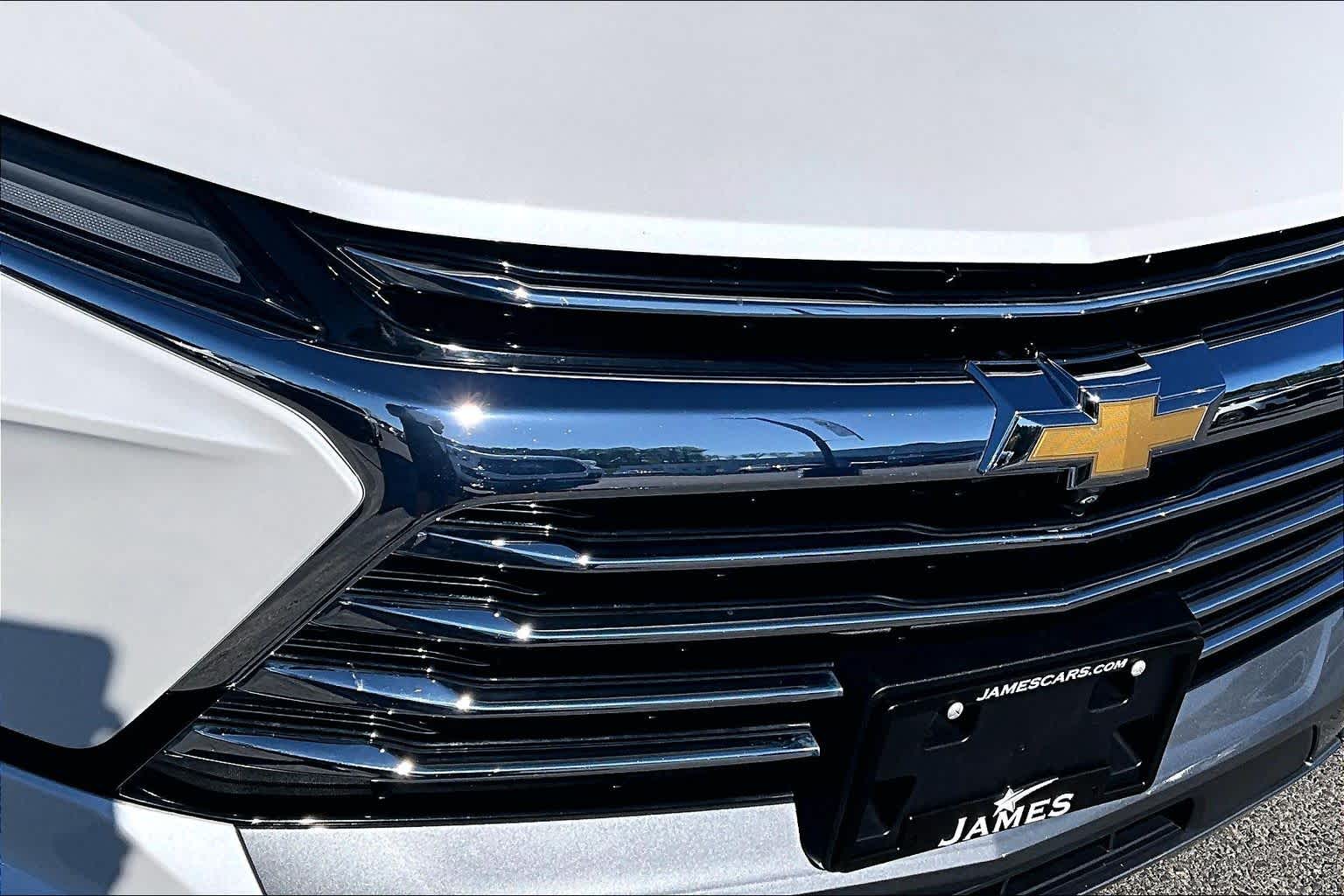 2023 Chevrolet Blazer Premier Iridescent Pearl Tricoat at Mangino Chevrolet