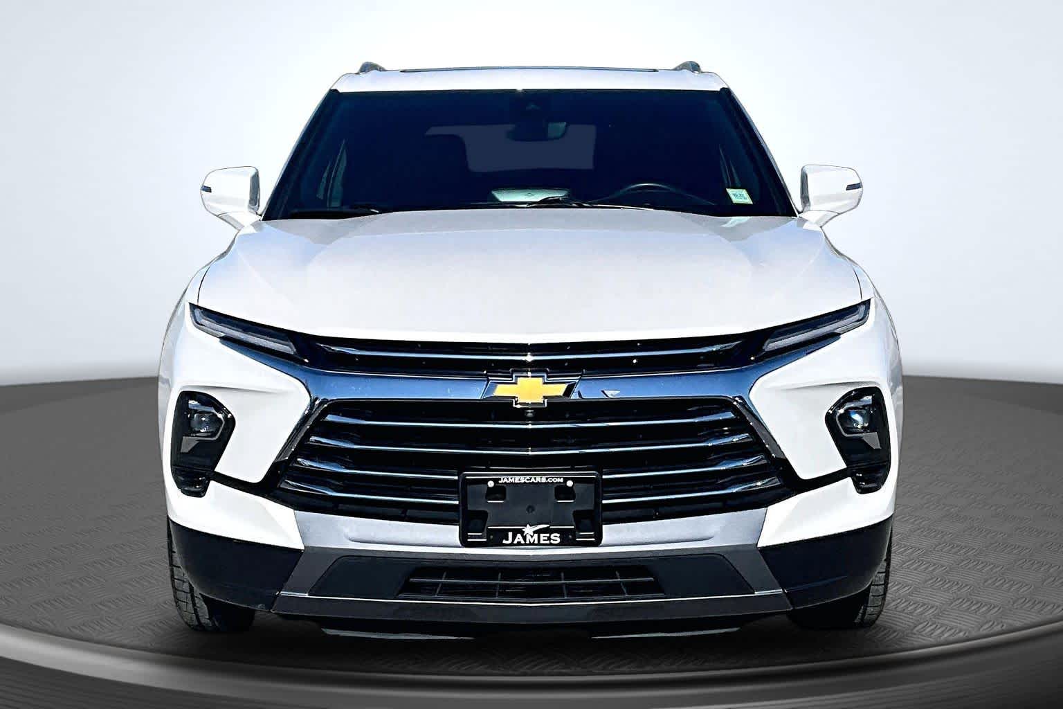 2023 Chevrolet Blazer Premier Iridescent Pearl Tricoat at Mangino Chevrolet