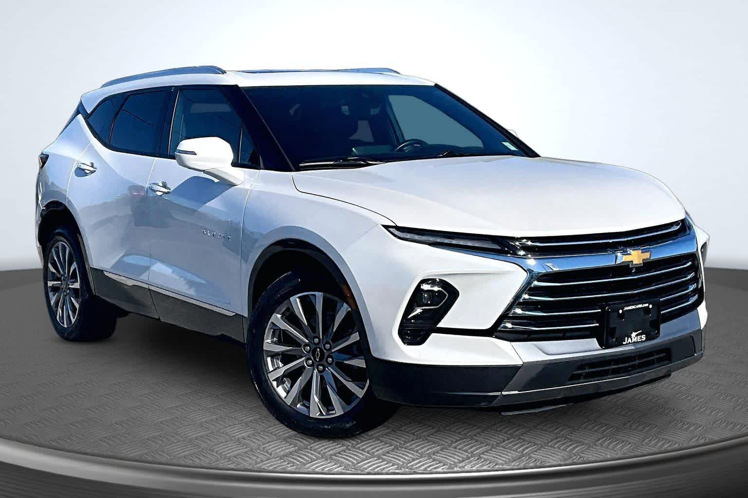 2023 Chevrolet Blazer Premier Iridescent Pearl Tricoat at Mangino Chevrolet