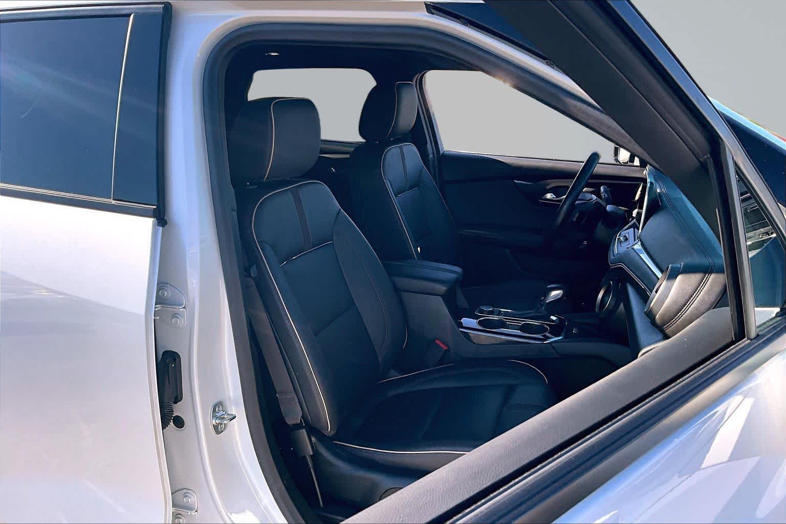 2023 Chevrolet Blazer Premier Iridescent Pearl Tricoat at Mangino Chevrolet