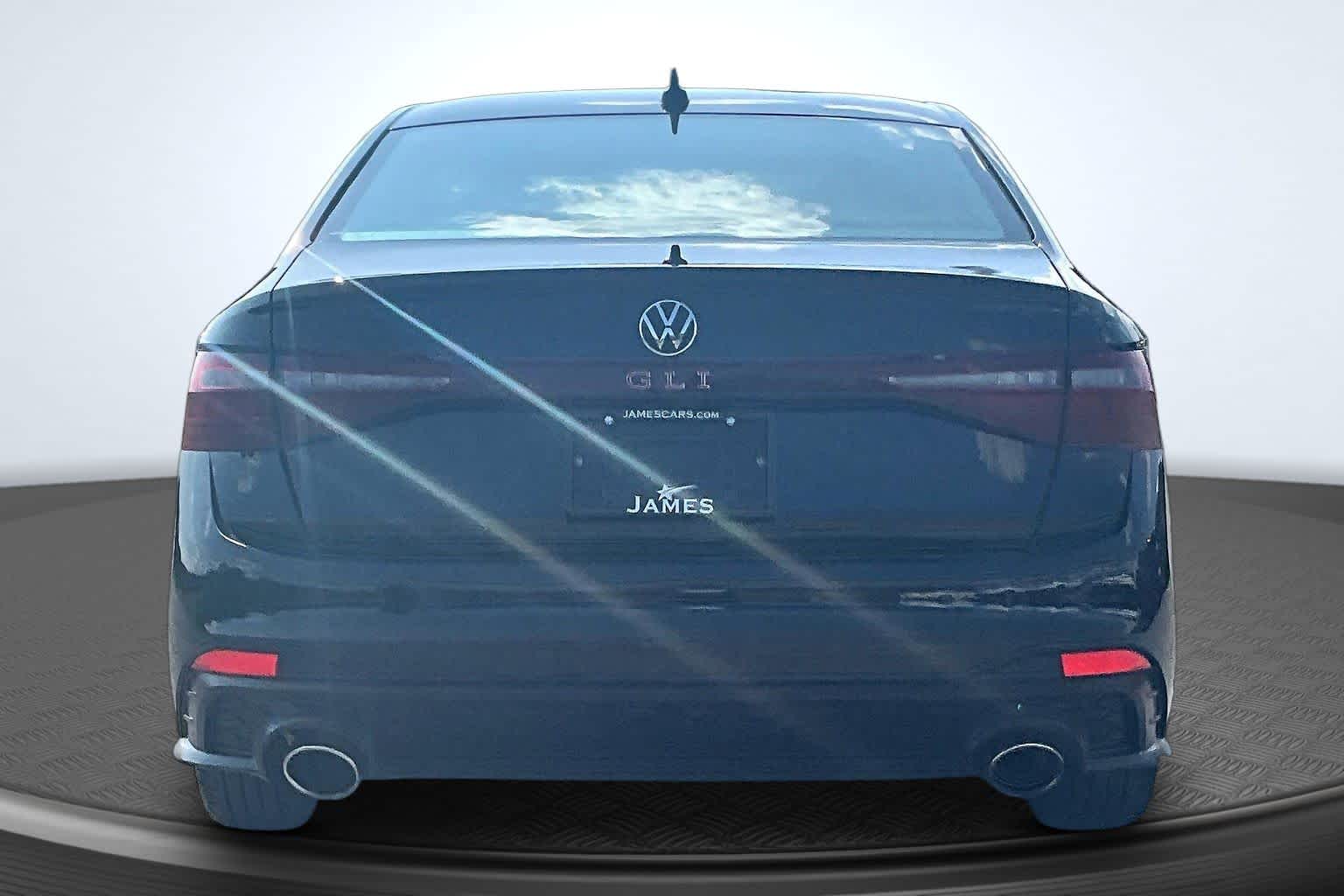 2025 Volkswagen Jetta GLI Autobahn - 4