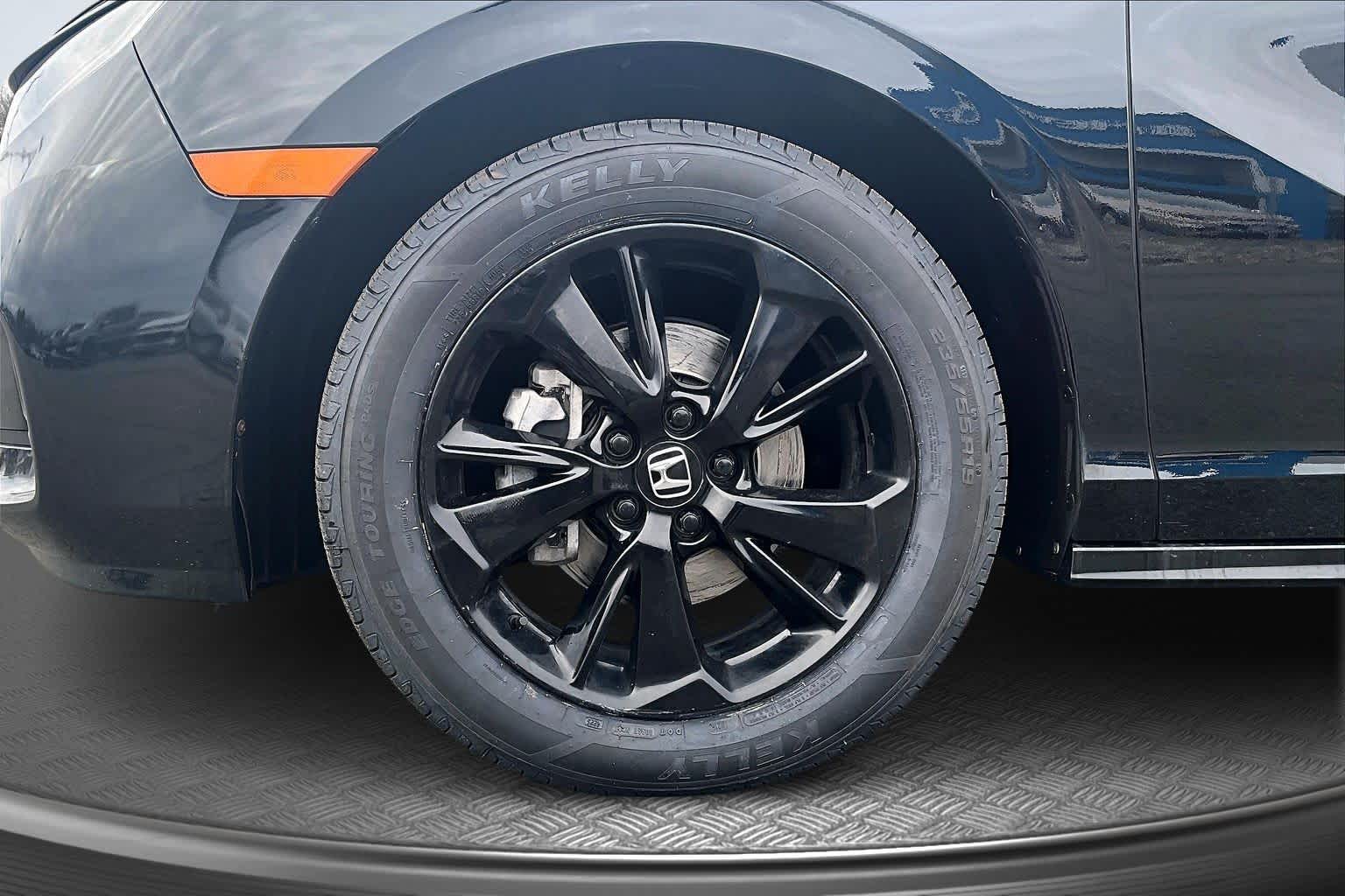 2023 Honda Odyssey Sport - 8