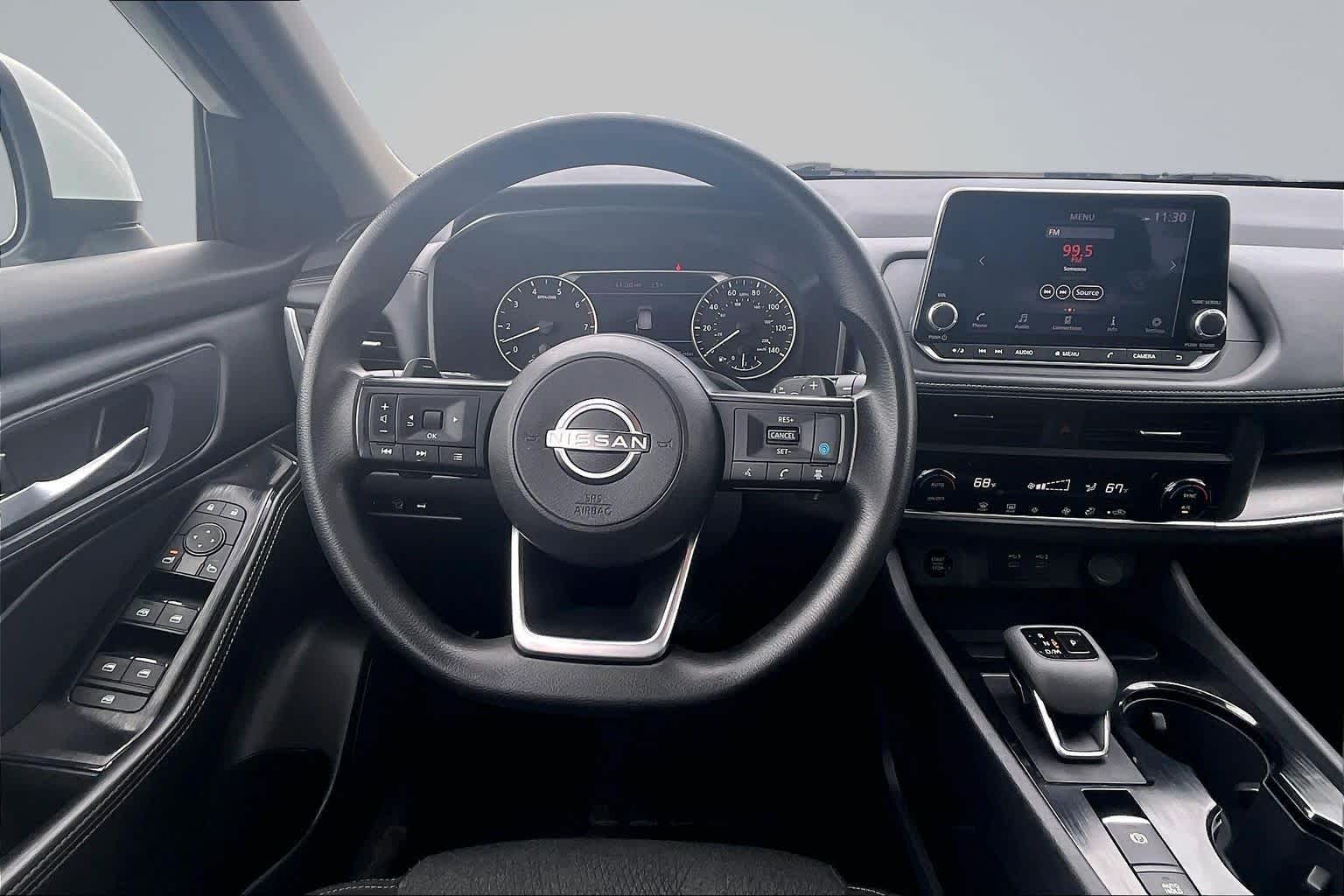 2024 Nissan Rogue SV - 5