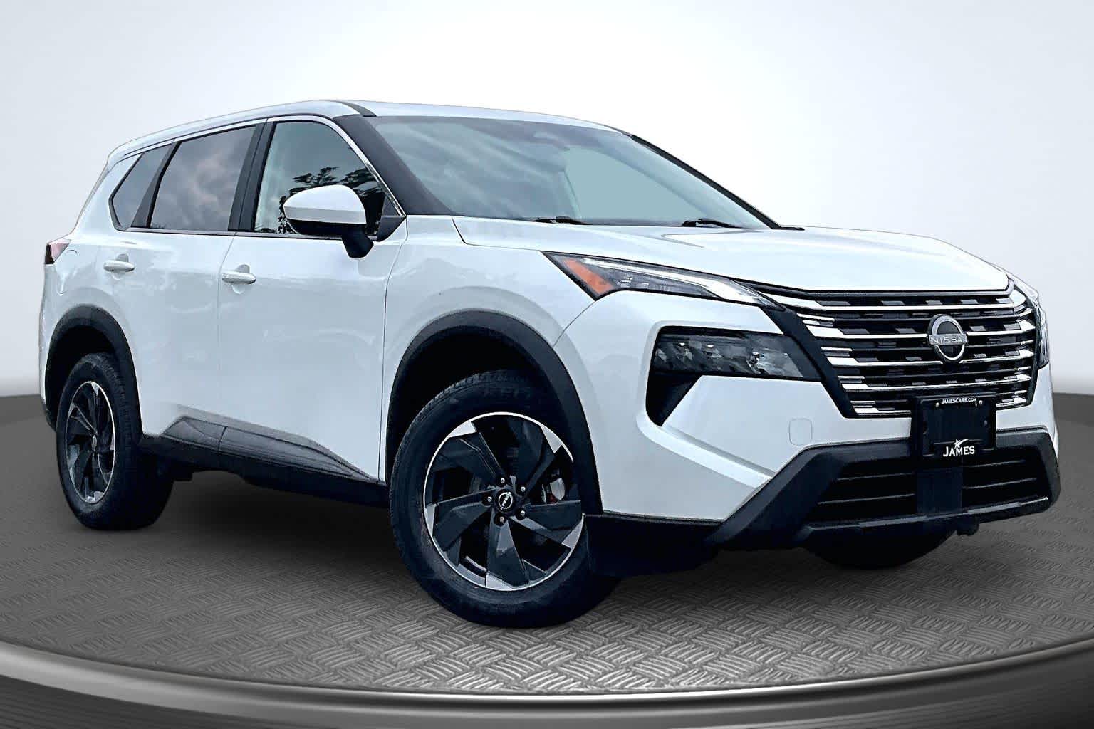 2024 Nissan Rogue SV - 11