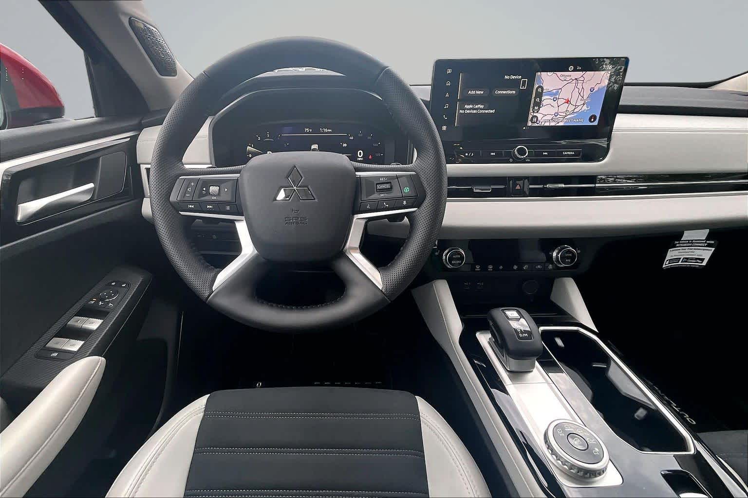 2026 Mitsubishi Outlander SE - 5