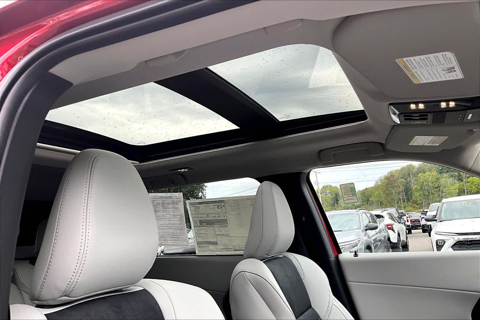 2026 Mitsubishi Outlander SE Red Diamond at James Chevrolet
