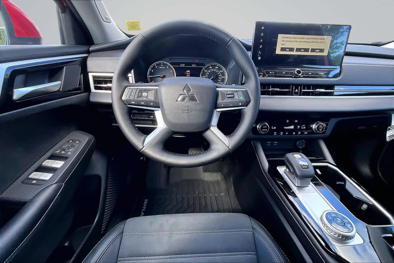 2026 Mitsubishi Outlander SE - 5