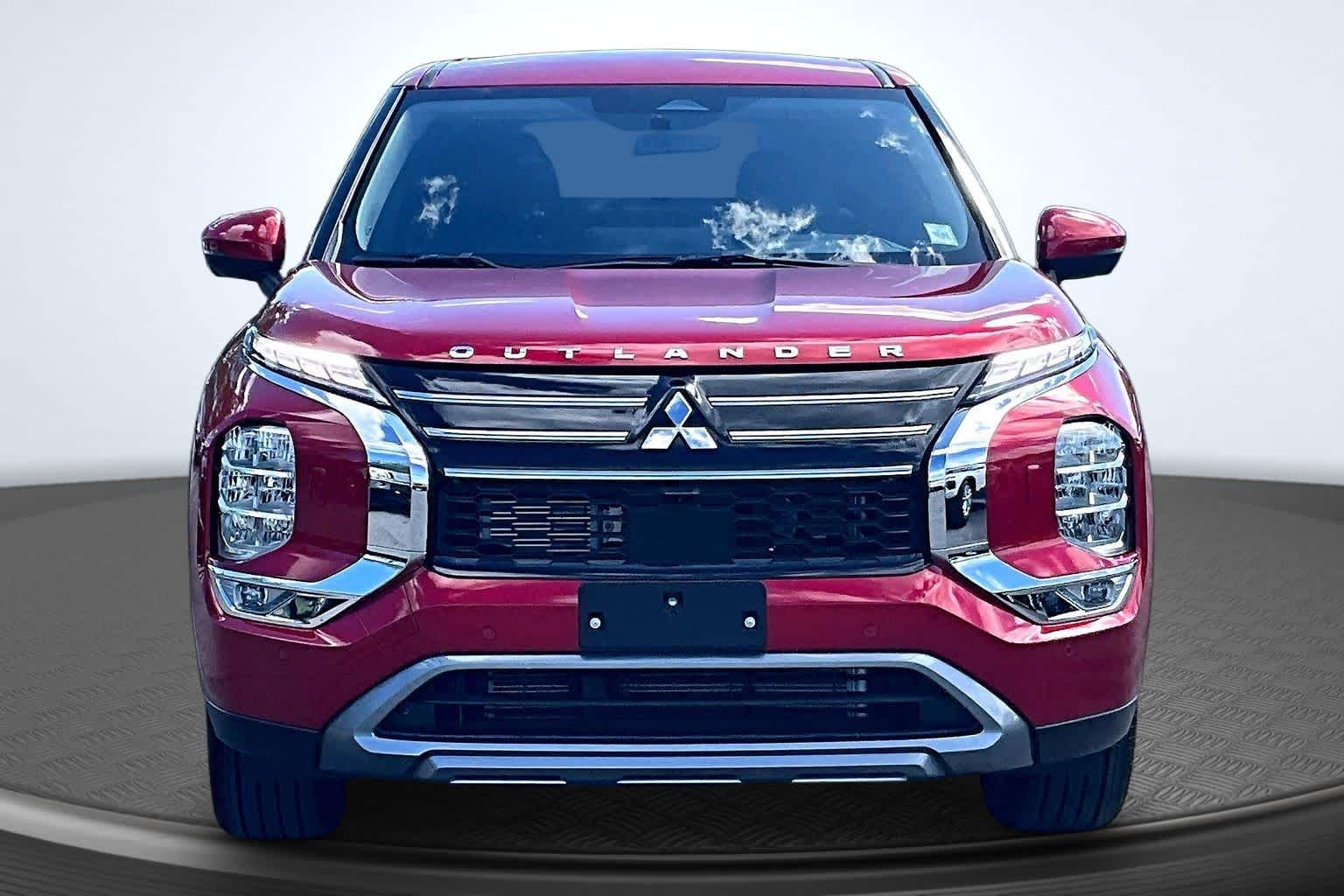 2026 Mitsubishi Outlander SE - 3