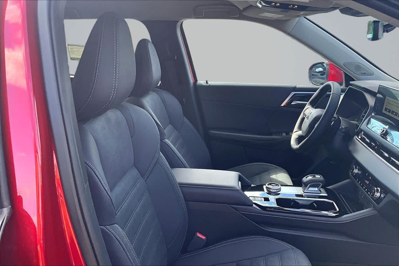 2026 Mitsubishi Outlander SE - 7