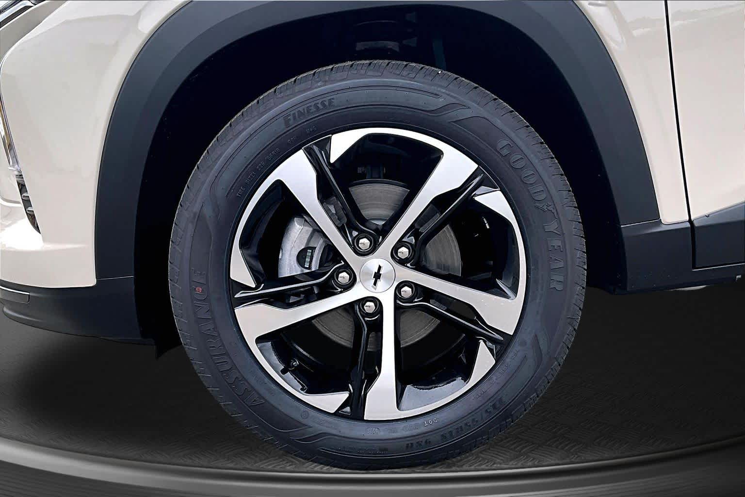2026 Chevrolet Trax 1RS White Sands at James Chevrolet