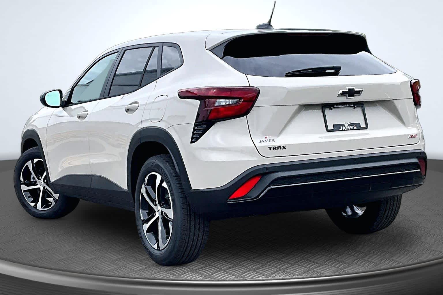 2026 Chevrolet Trax 1RS White Sands at James Chevrolet