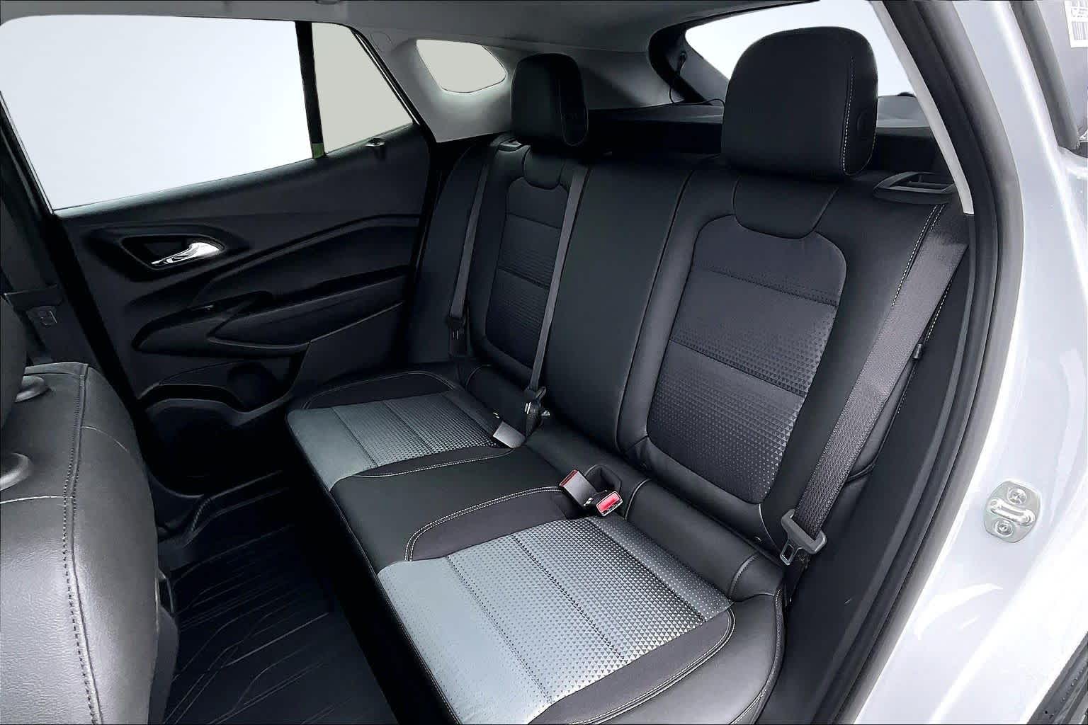 2026 Chevrolet Trax LT - 9