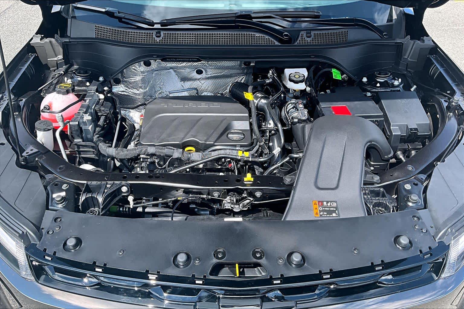 2026 Chevrolet Trax 2RS Mosaic Black Metallic at James Chevrolet