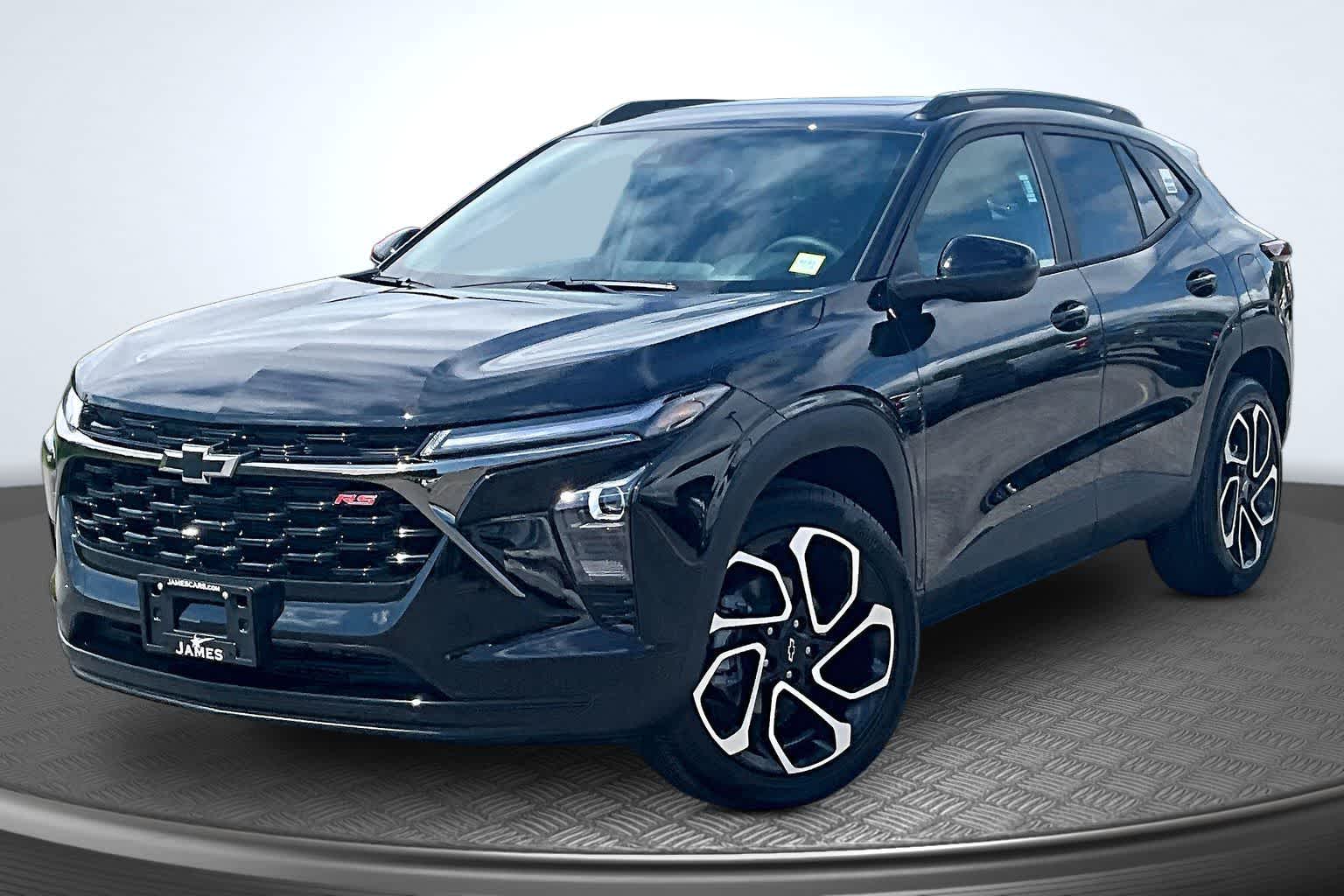 2026 Chevrolet Trax 2RS Mosaic Black Metallic at James Chevrolet