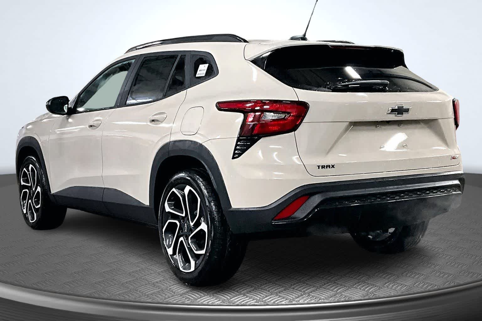2026 Chevrolet Trax 2RS White Sands at James Chevrolet