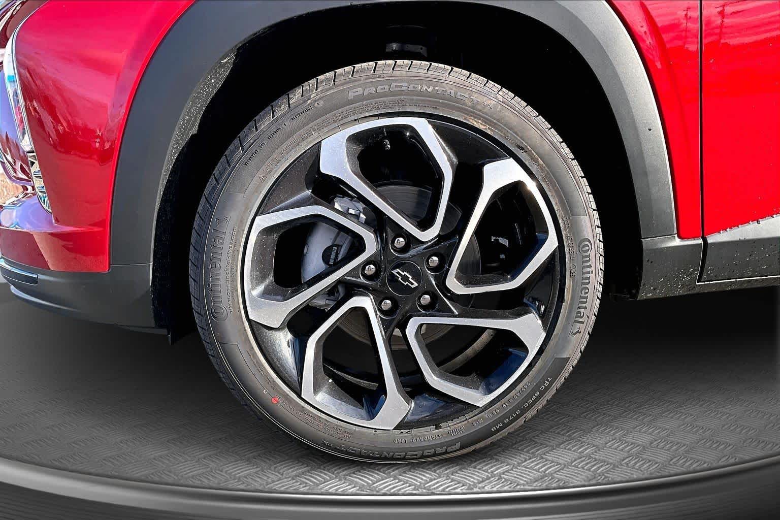 2026 Chevrolet Trax 2RS APEX RED at James Chevrolet