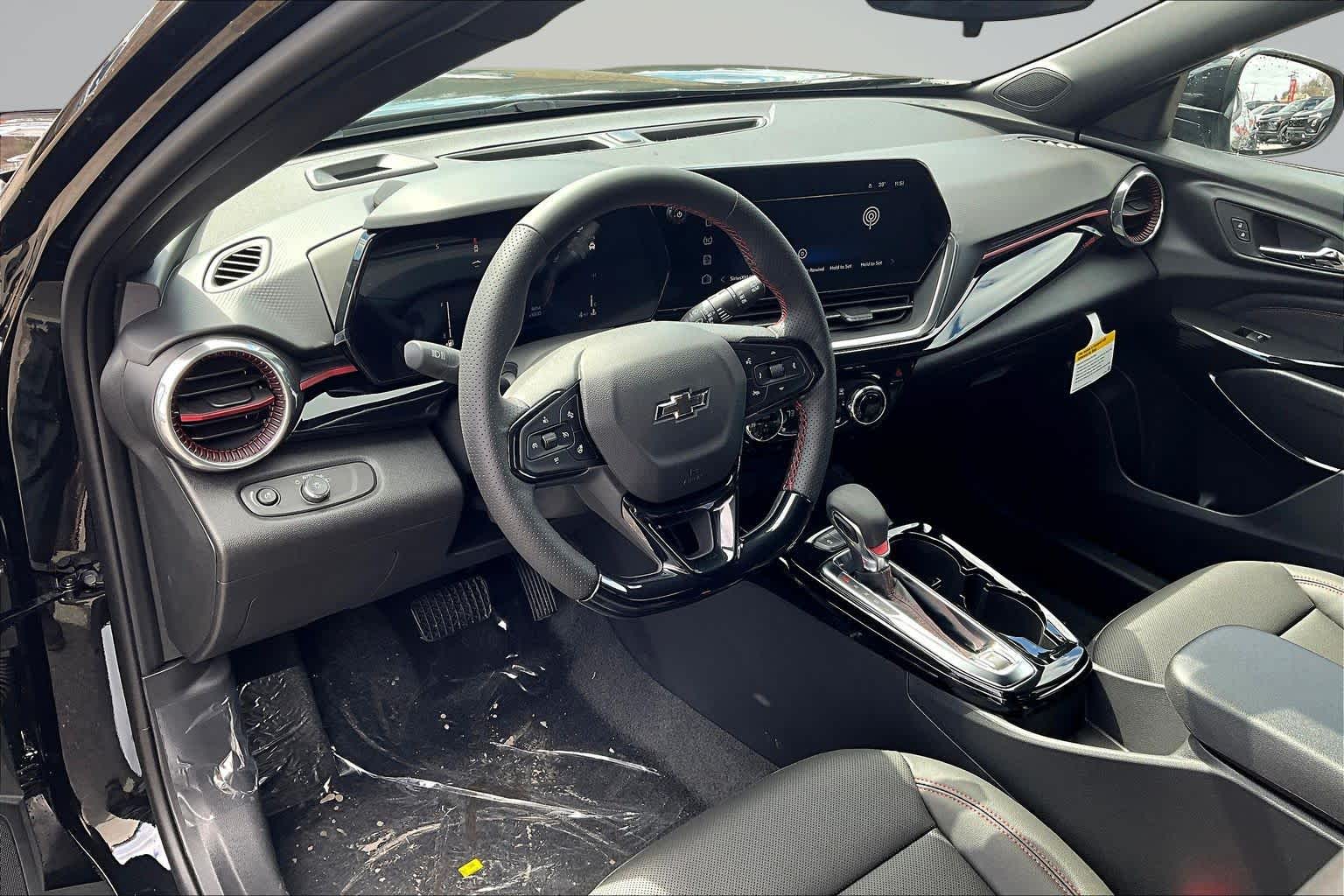 2026 Chevrolet Trax 2RS Mosaic Black Metallic at James Chevrolet
