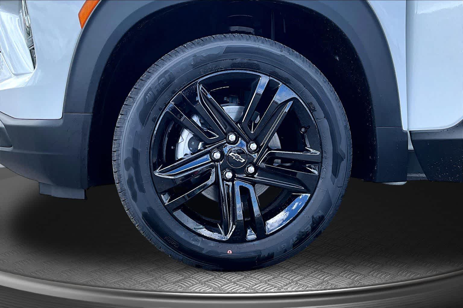 2026 Chevrolet Trailblazer LT Summit White at Mangino Chevrolet