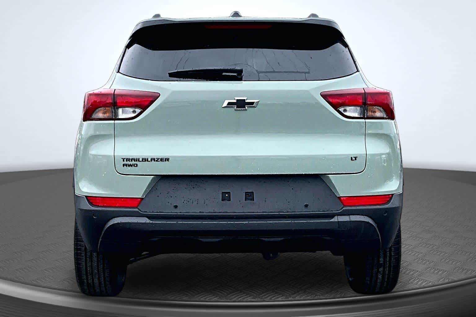 2026 Chevrolet Trailblazer LT Cacti Green at James Chevrolet