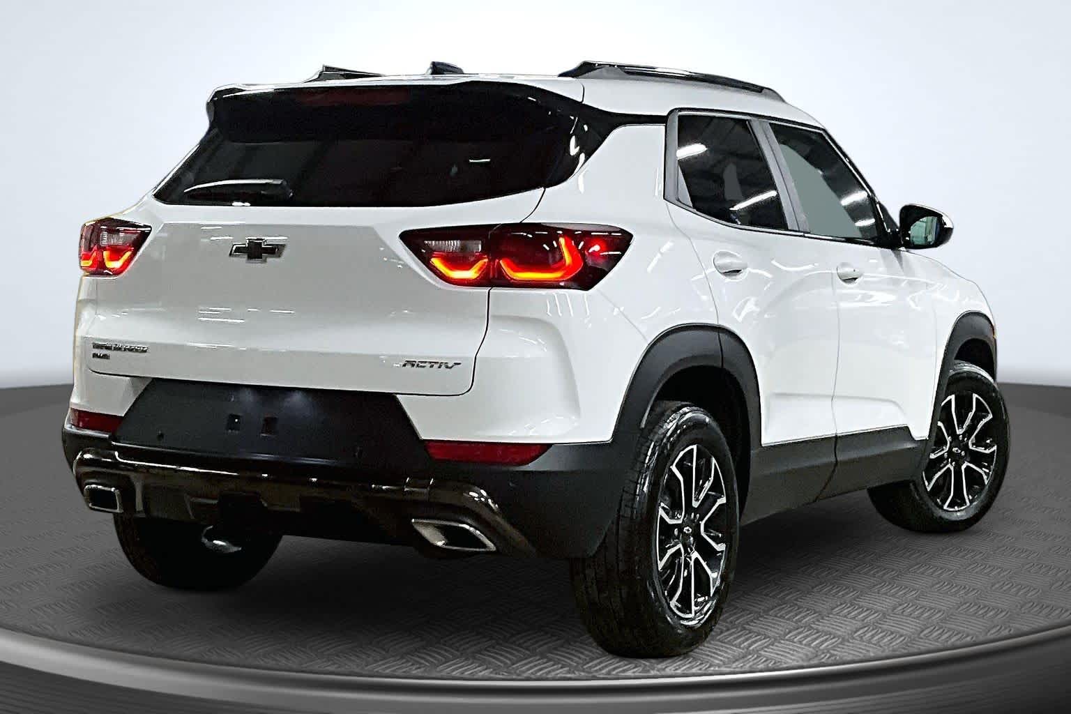 2024 Chevrolet Trailblazer ACTIV Summit White at James Chevrolet